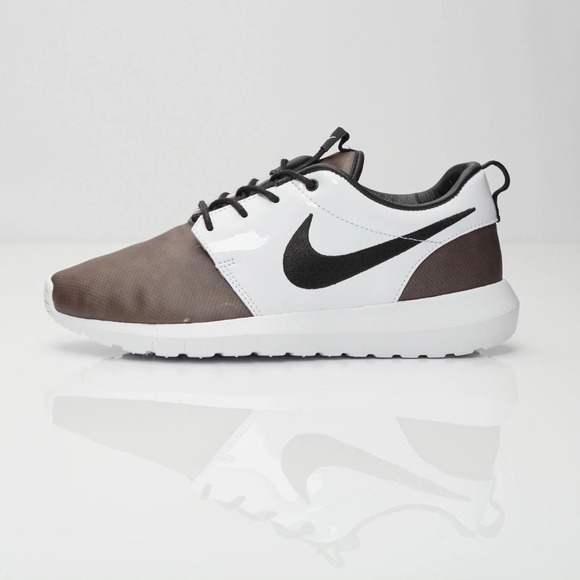 NIKE Roshe Sneaker Shoe Pedro Lourenco Collab Women's White Brown Athletic 9.5 - Picture 2 of 13